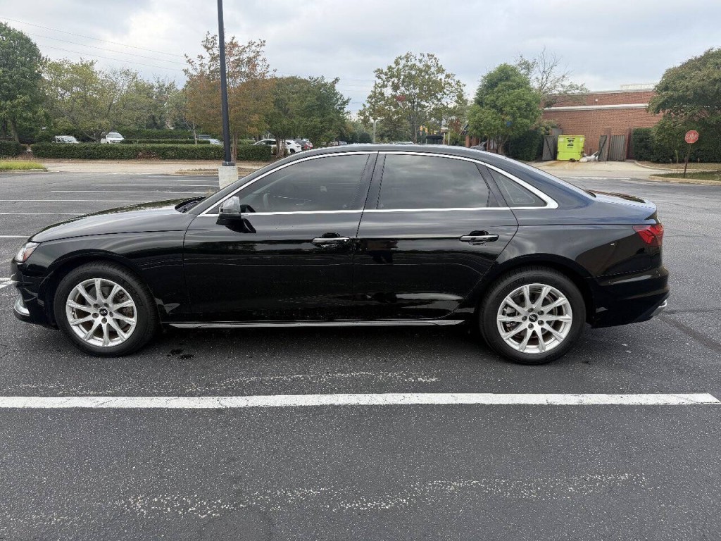 2021 Audi A4 Image 6