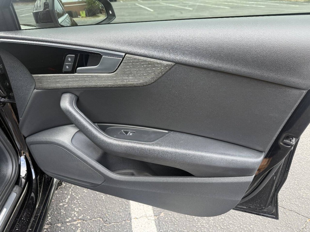 2021 Audi A4 Image 14