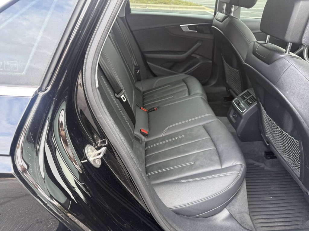 2021 Audi A4 Image 18