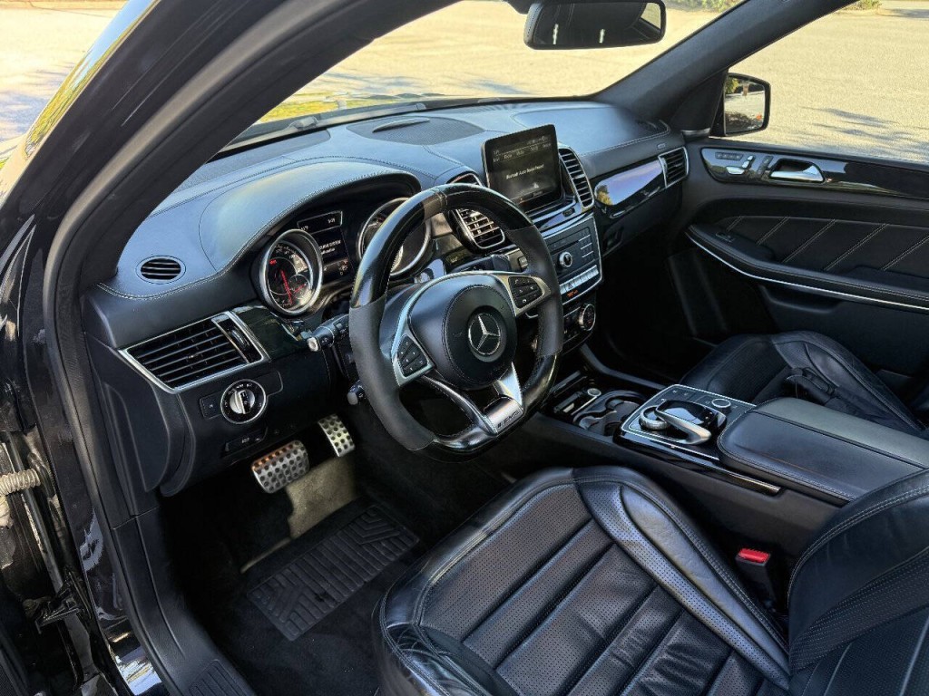 2018 Mercedes-Benz GLS-Class Image 12
