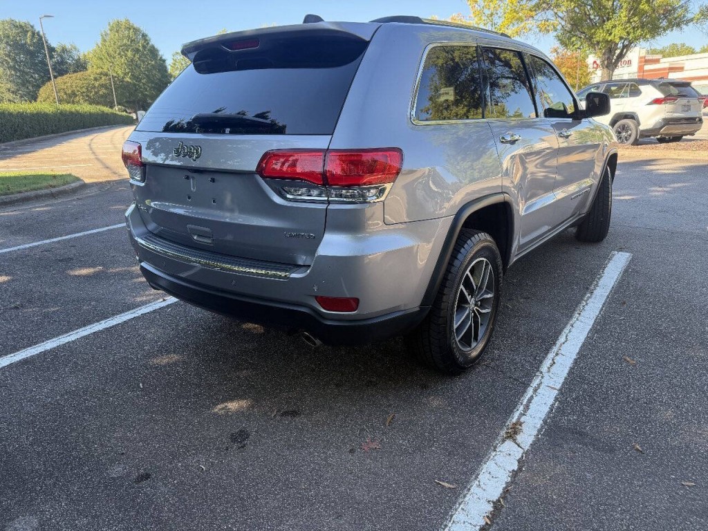 2018 Jeep Grand Cherokee Image 6