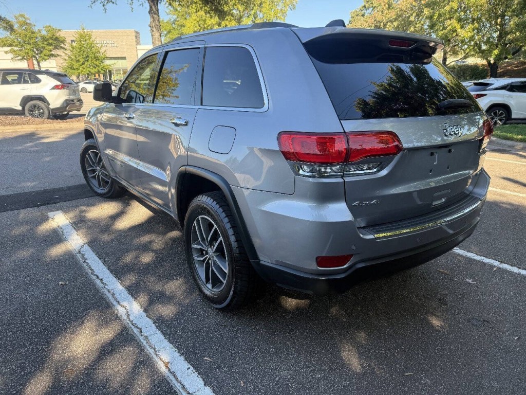 2018 Jeep Grand Cherokee Image 10