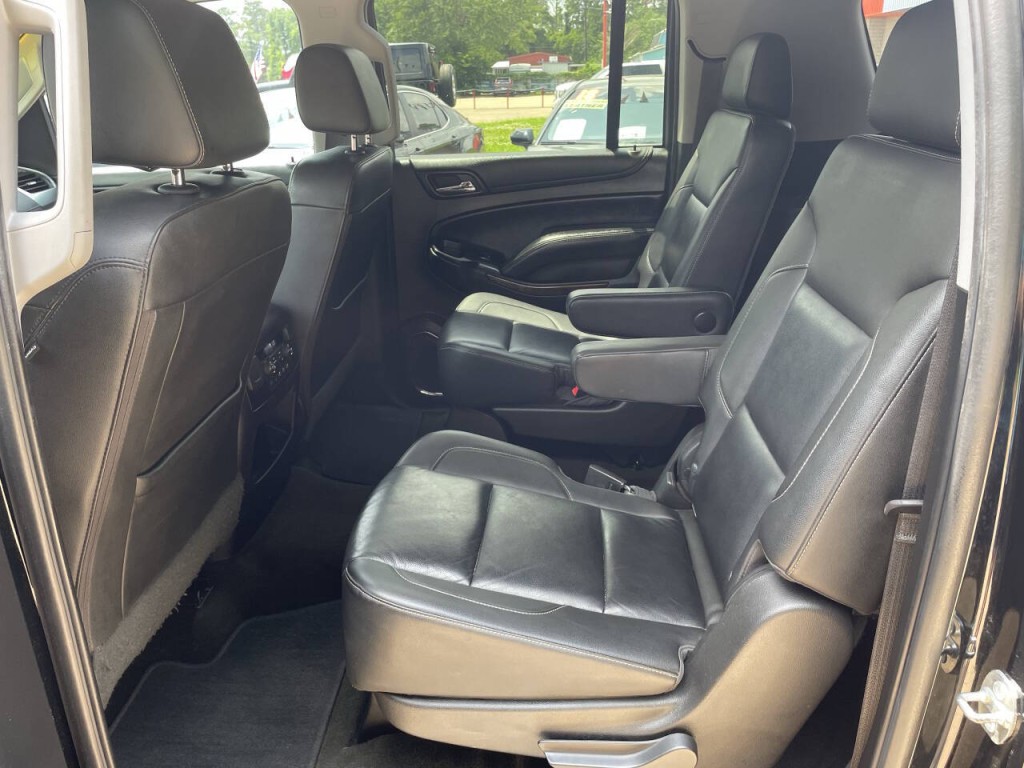 2018 Chevrolet Suburban Image 20