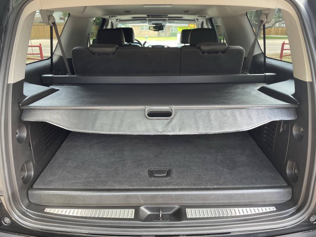 2018 Chevrolet Suburban Image 27