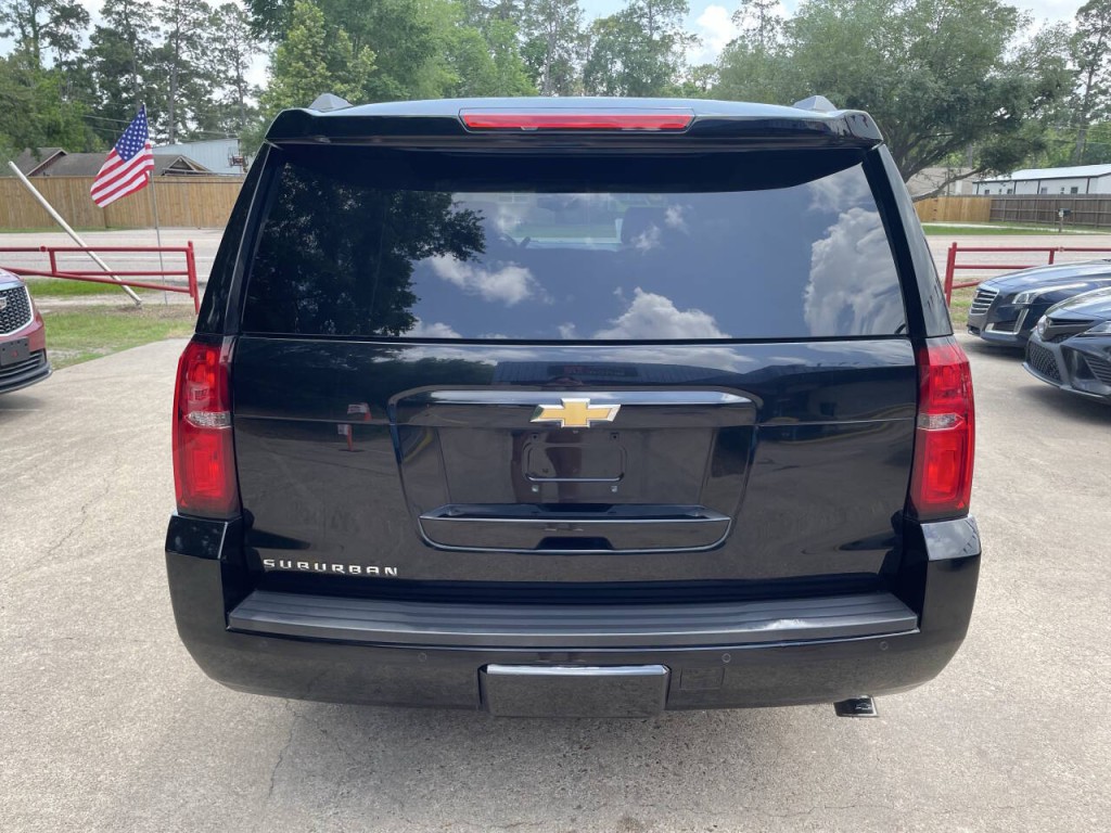 2018 Chevrolet Suburban Image 29