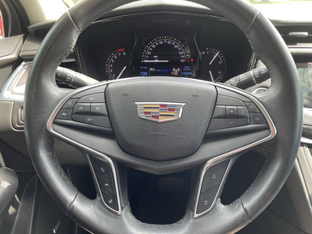 2017 Cadillac XT5 Image 8