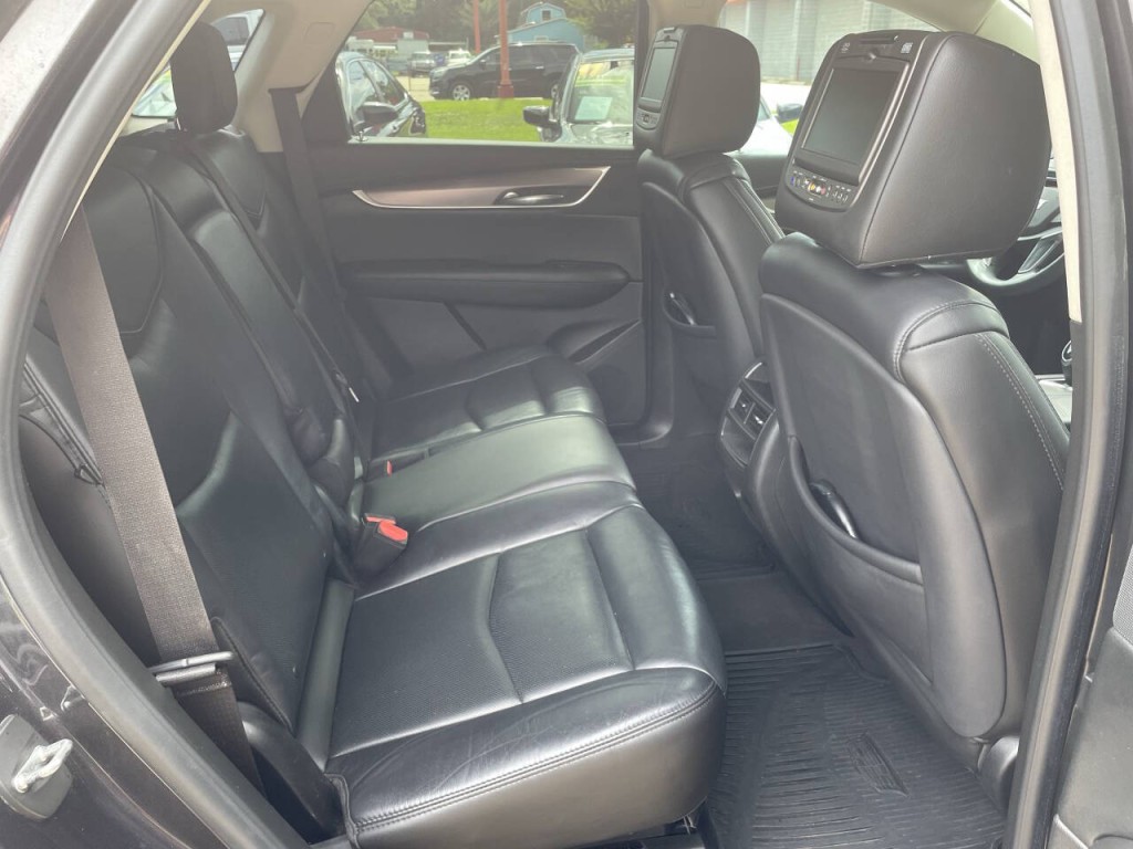 2017 Cadillac XT5 Image 24