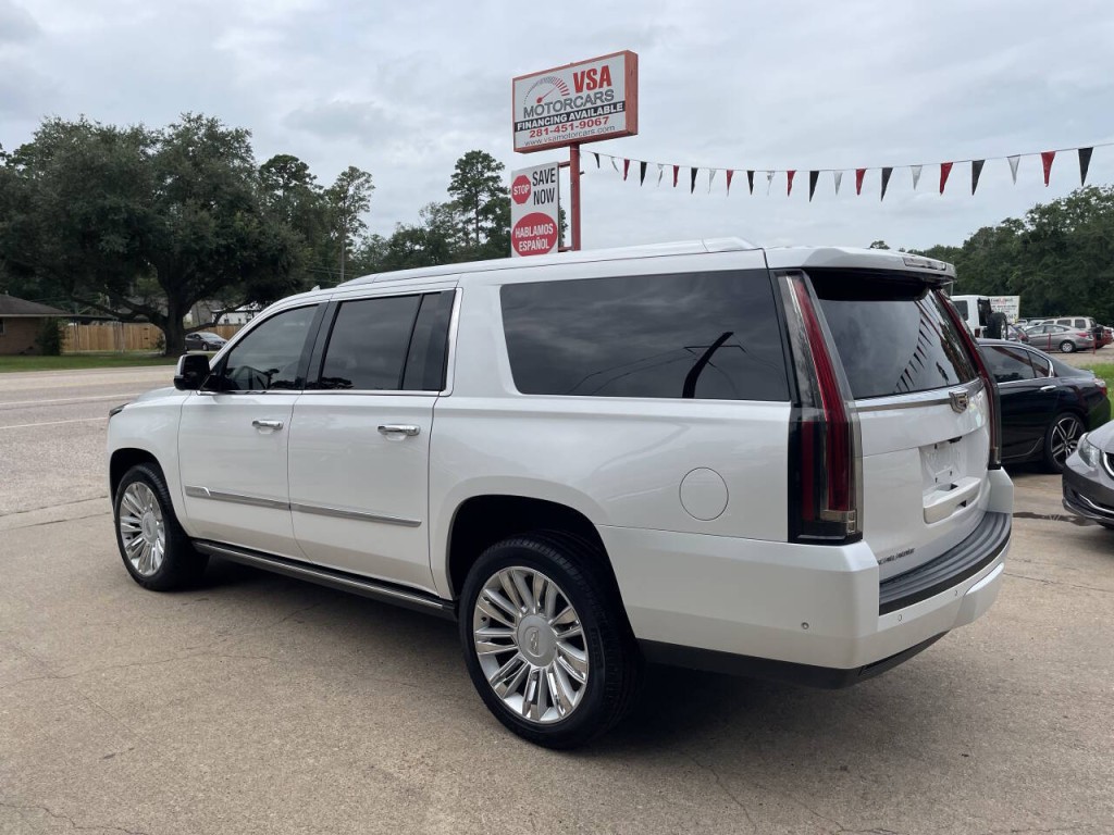 2019 Cadillac Escalade Image 37