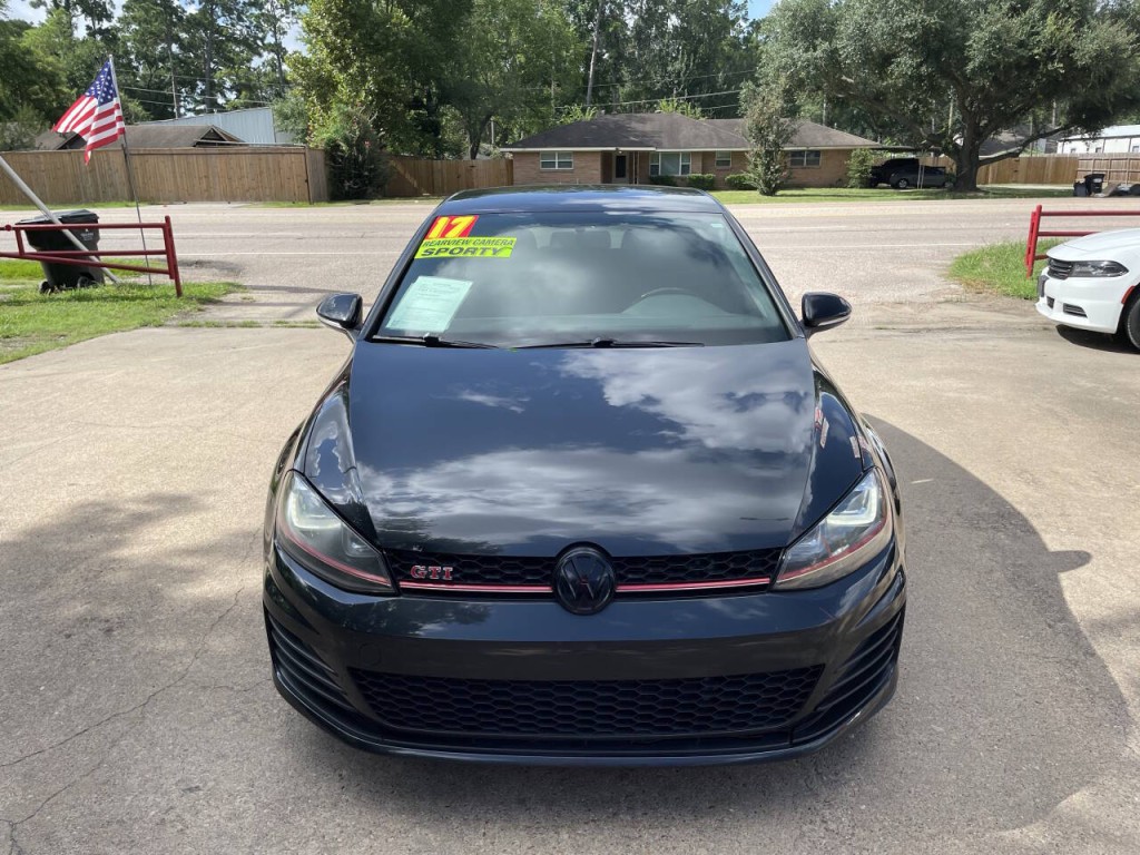 2017 Volkswagen GTI Image 3