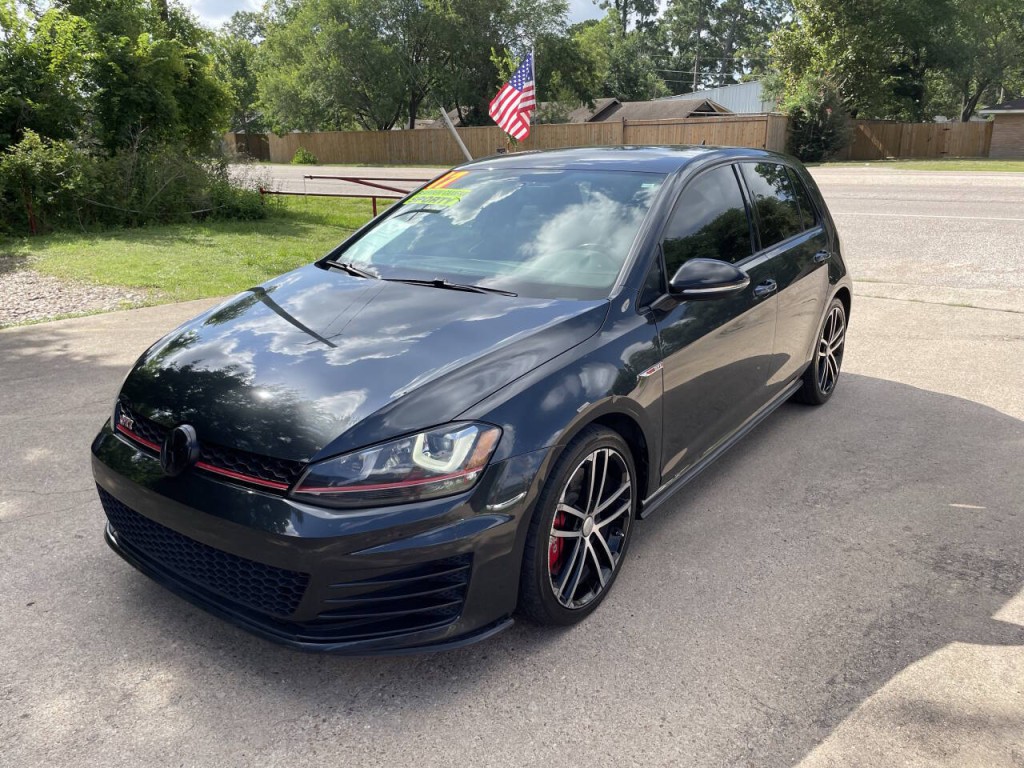 2017 Volkswagen GTI Image 4