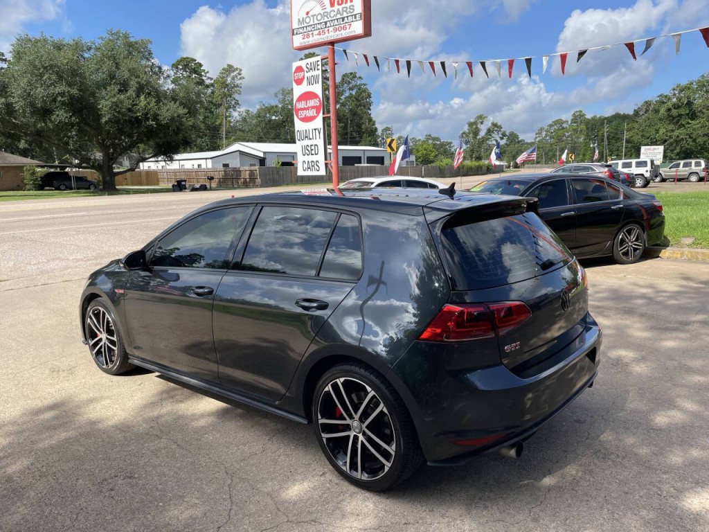 2017 Volkswagen GTI Image 20