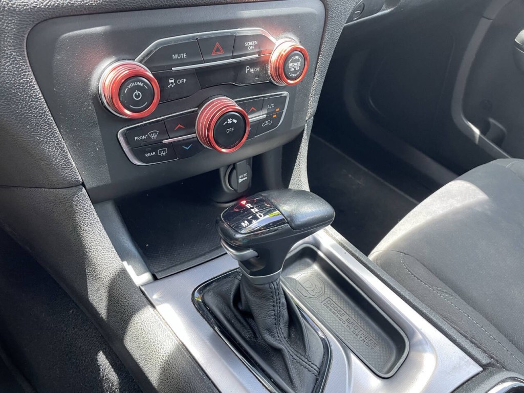 2019 Dodge Charger Image 13