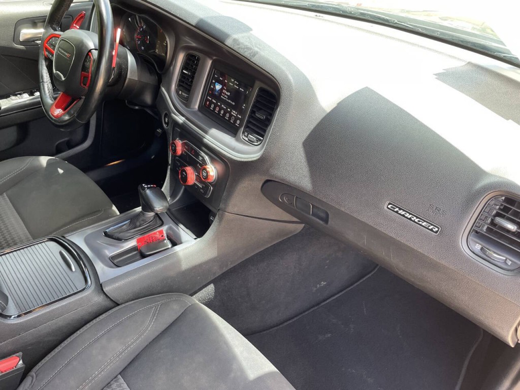 2019 Dodge Charger Image 16