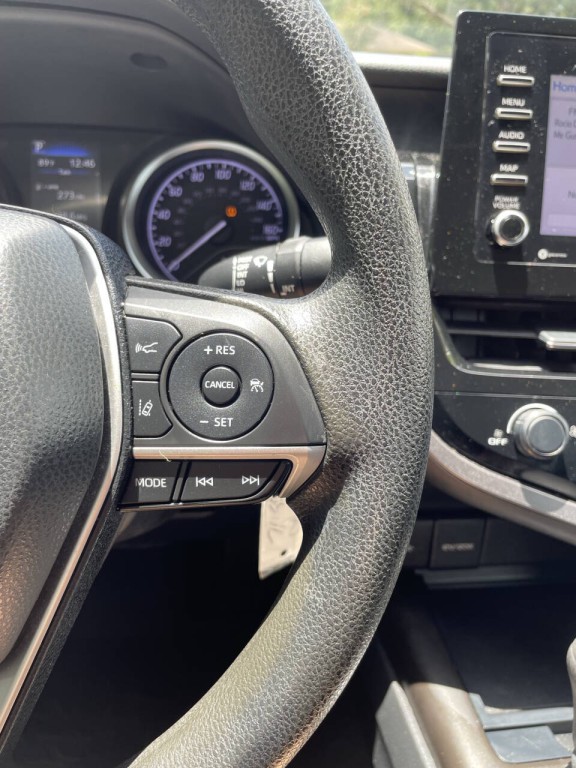 2021 Toyota Camry Image 9