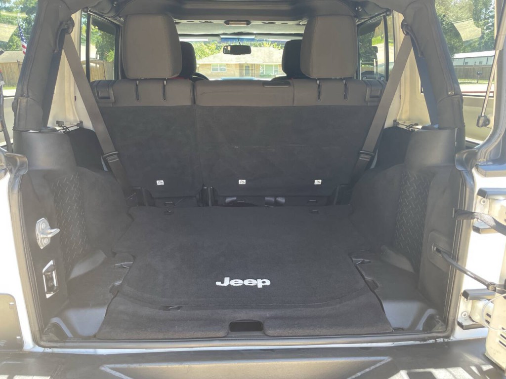 2016 Jeep Wrangler Unlimited Image 22