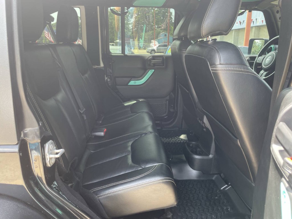 2016 Jeep Wrangler Unlimited Image 21