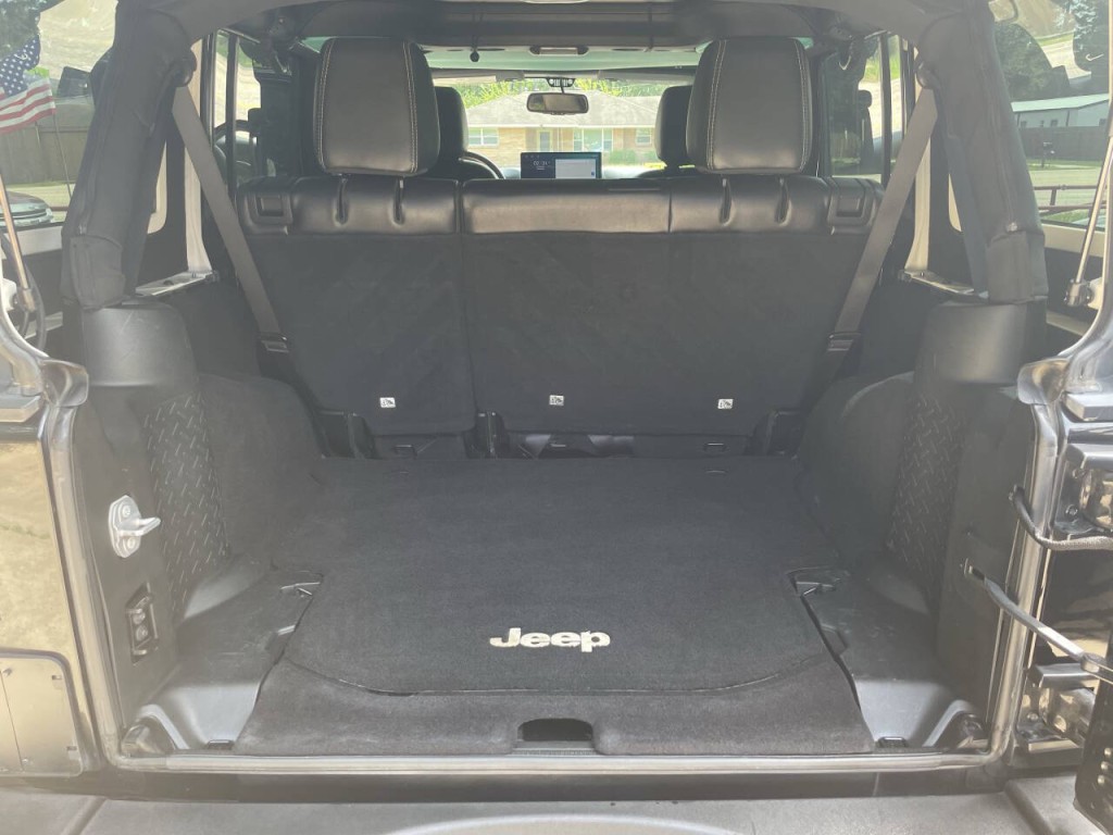 2016 Jeep Wrangler Unlimited Image 24