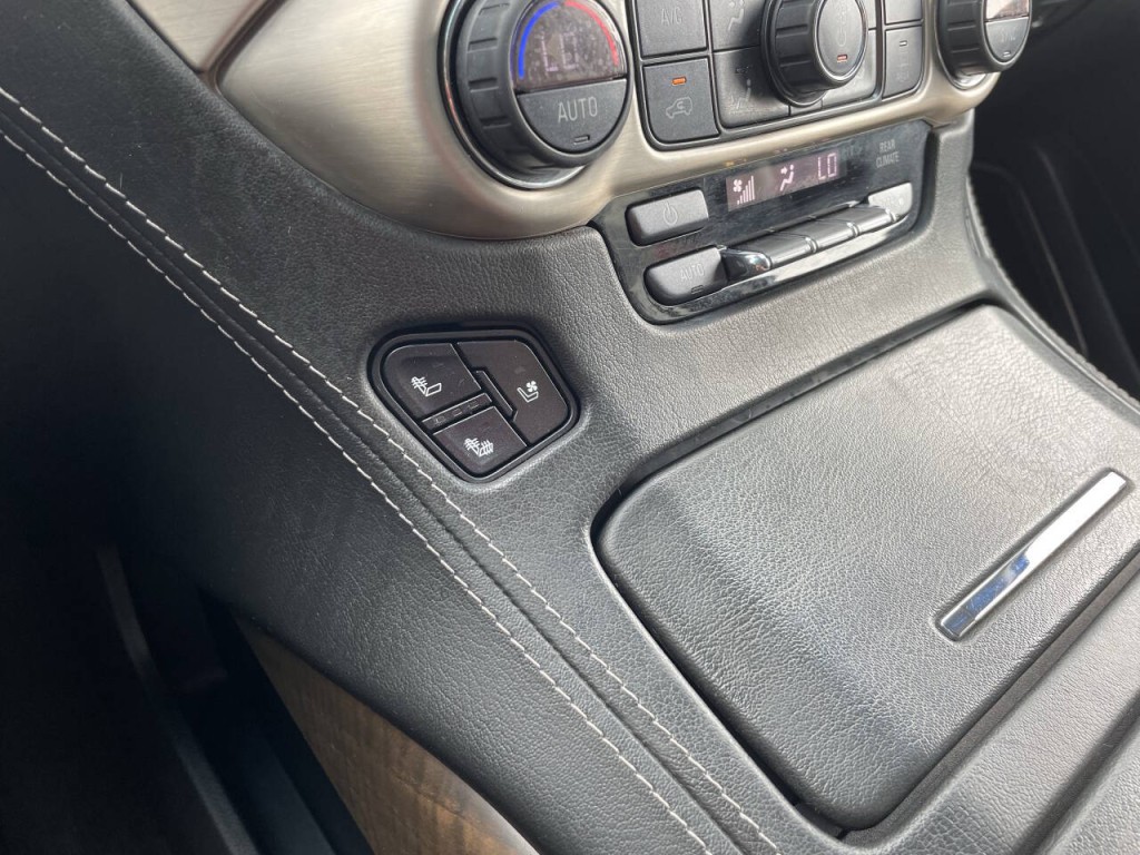 2018 GMC Yukon Image 14