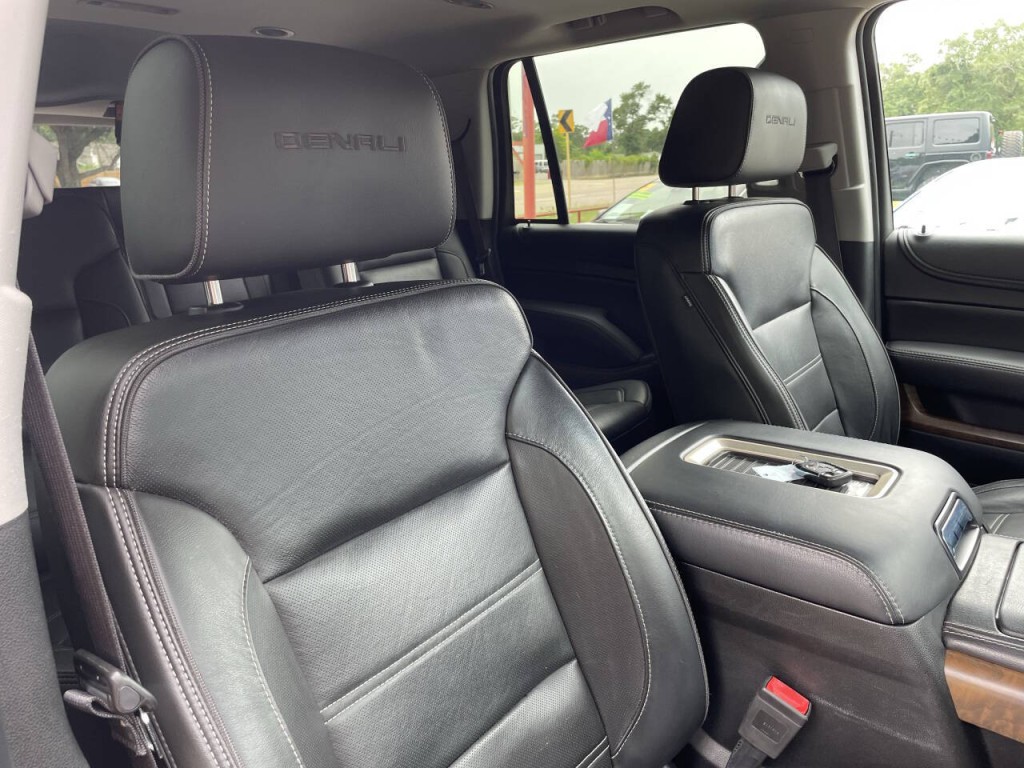 2018 GMC Yukon Image 18