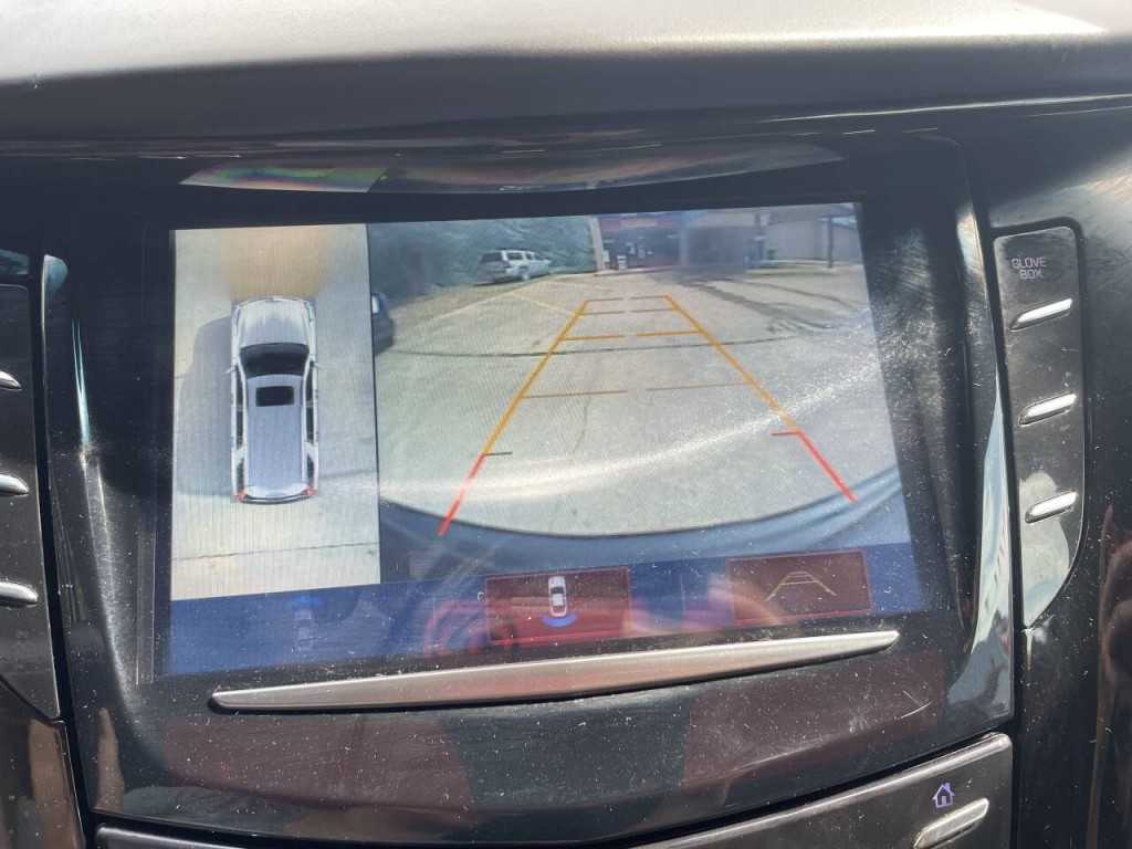 2018 Cadillac Escalade Image 13