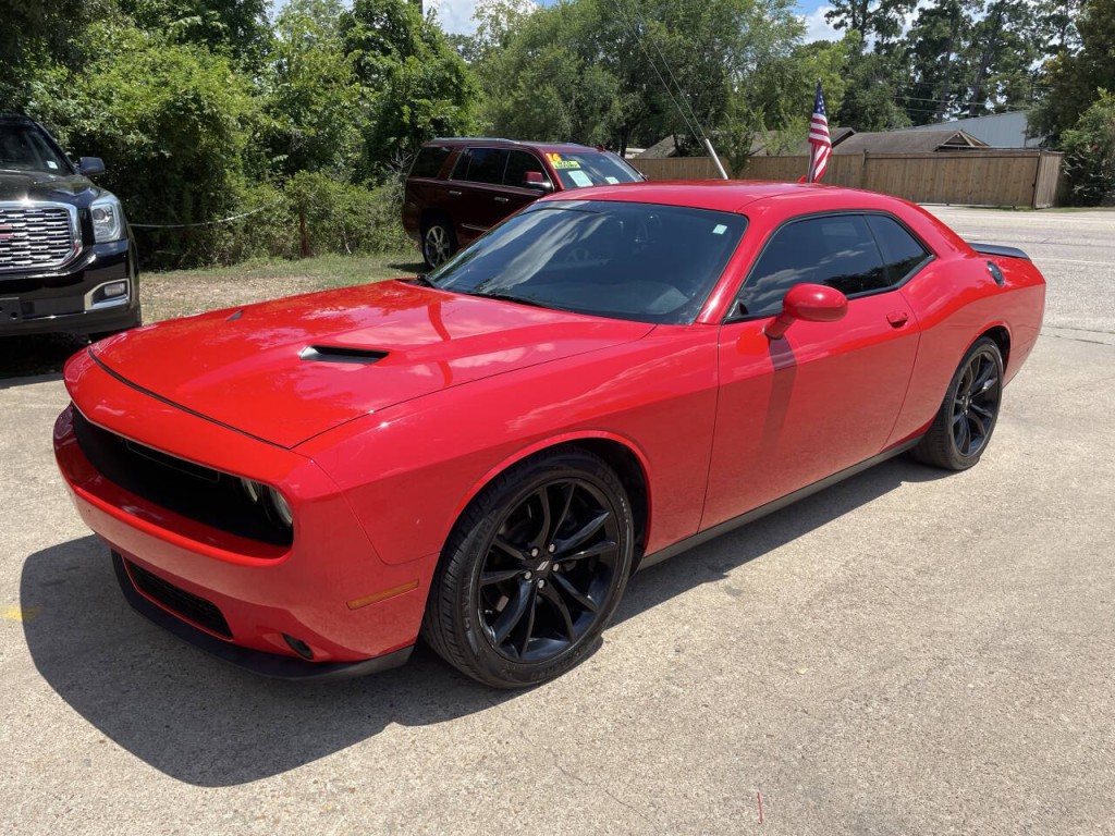 2018 Dodge Challenger Image 3