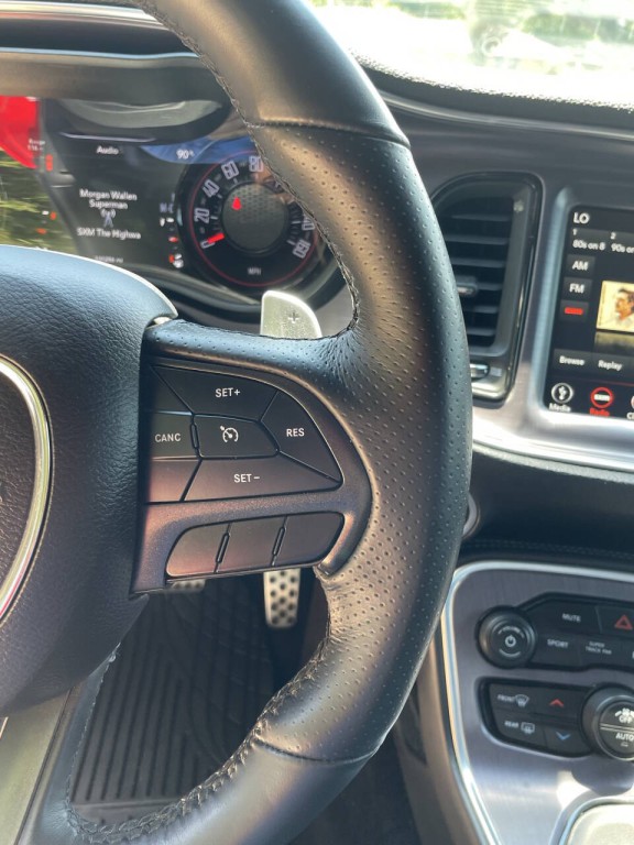 2018 Dodge Challenger Image 8