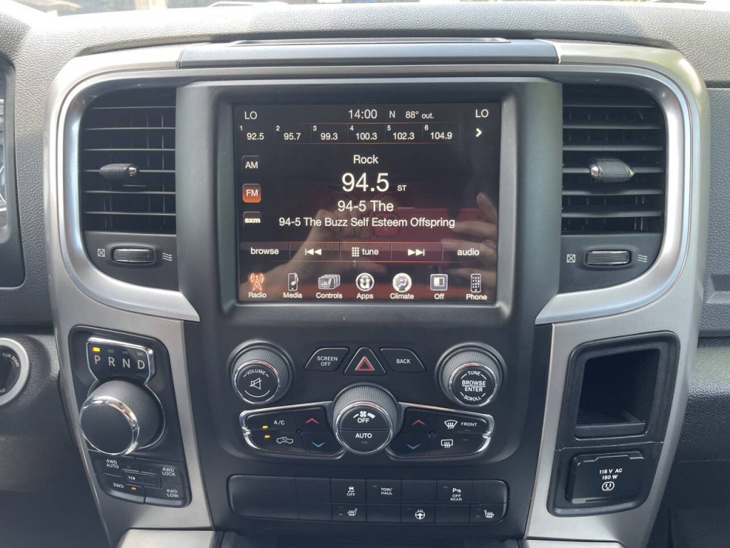 2017 RAM 1500 Image 10