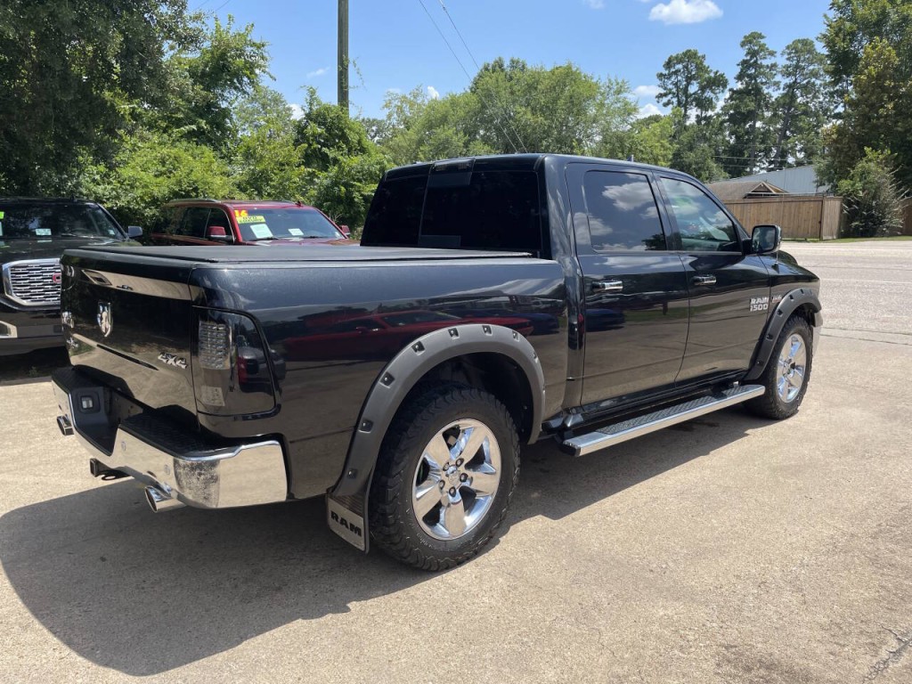 2017 RAM 1500 Image 24