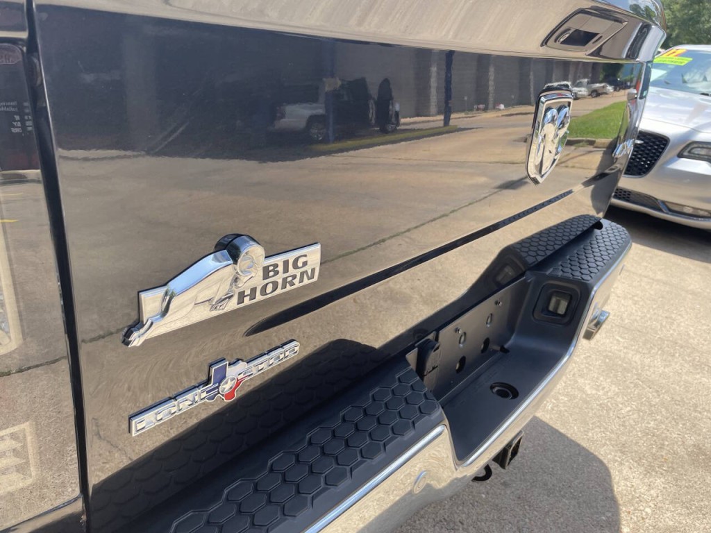 2017 RAM 1500 Image 28