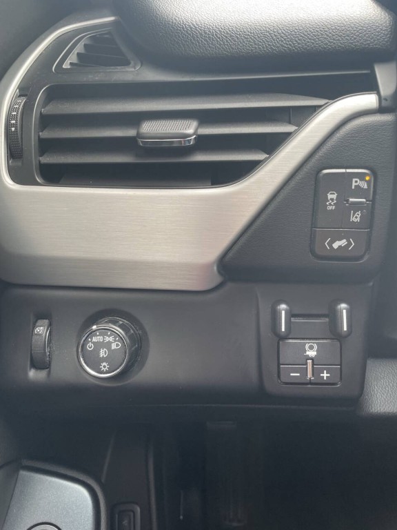 2015 GMC Yukon Image 6
