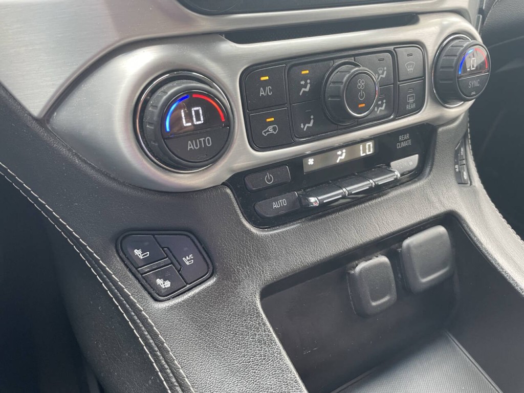2015 GMC Yukon Image 16