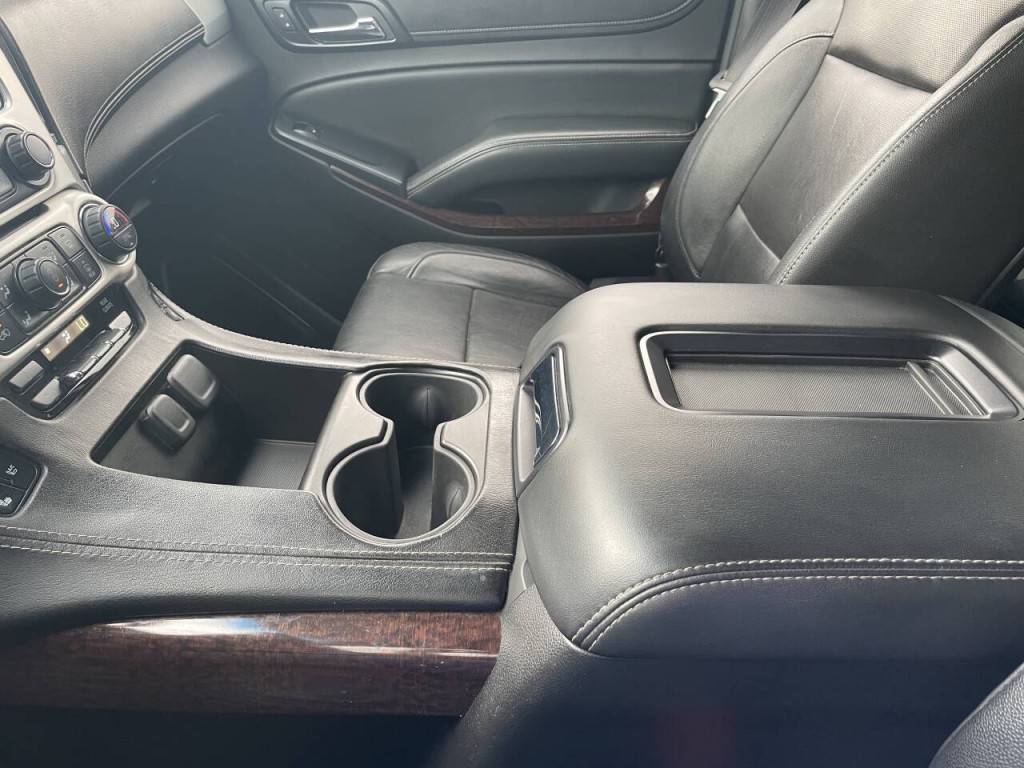 2015 GMC Yukon Image 17