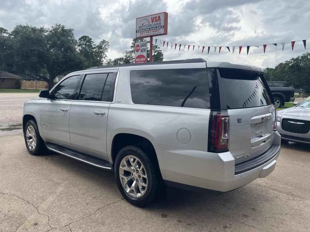 2015 GMC Yukon Image 30
