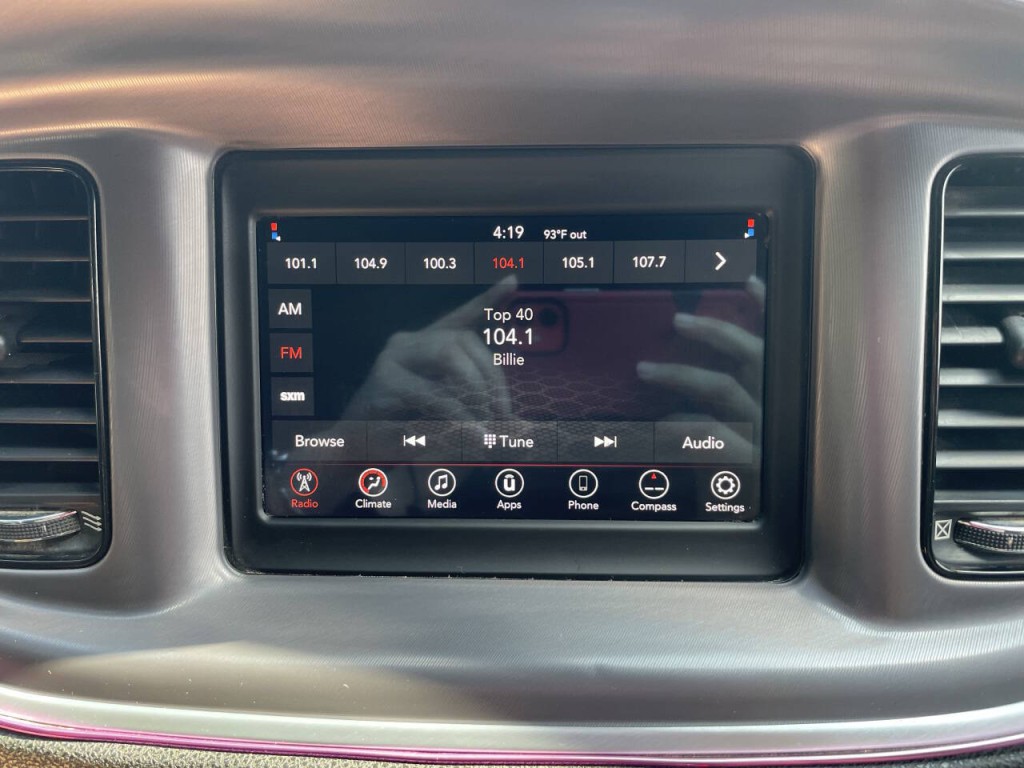 2019 Dodge Charger Image 10