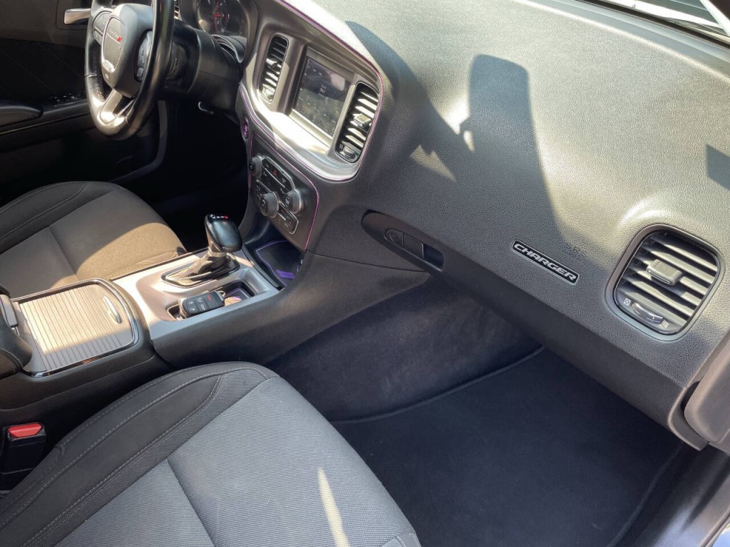 2019 Dodge Charger Image 16