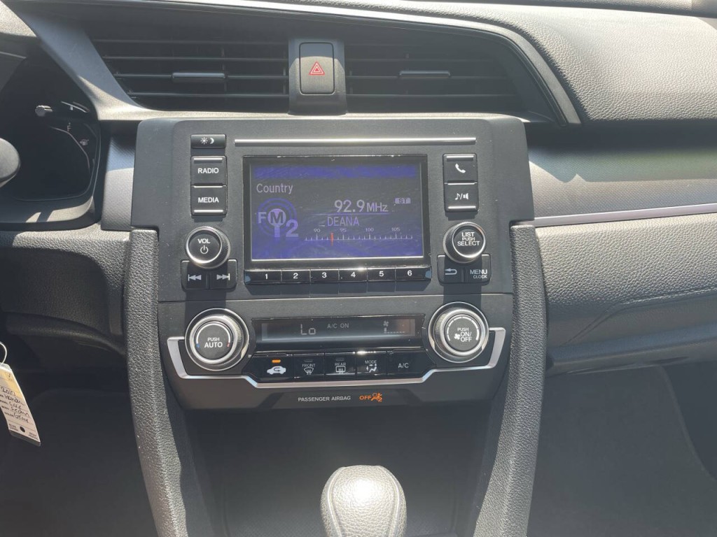 2017 Honda Civic Image 9