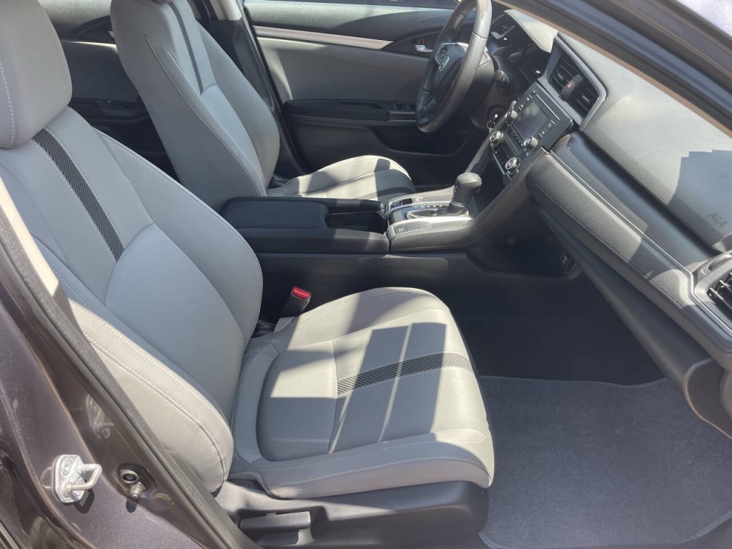 2017 Honda Civic Image 15