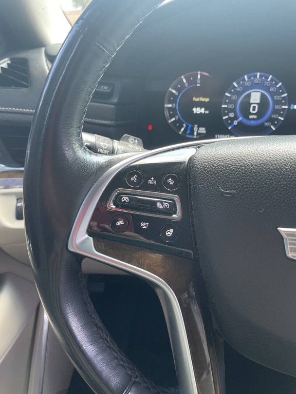 2018 Cadillac Escalade Image 8