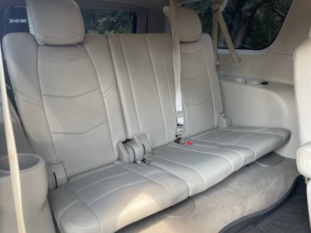 2018 Cadillac Escalade Image 23