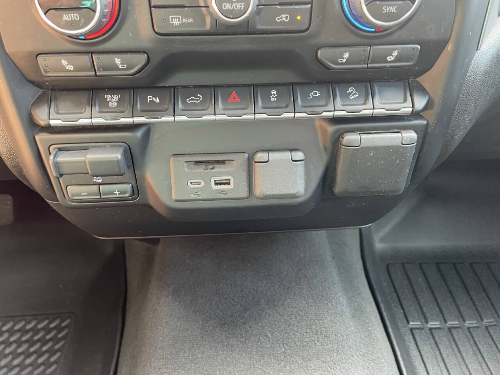 2022 Chevrolet Silverado 1500 Image 18