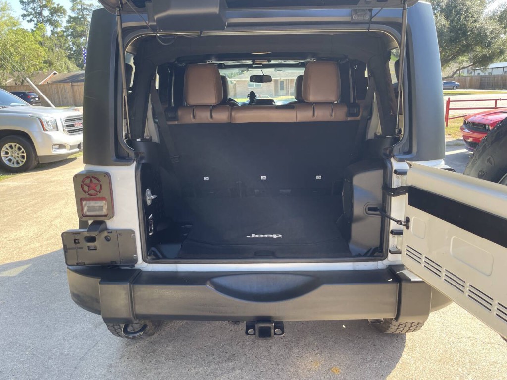 2014 Jeep Wrangler Unlimited Image 22