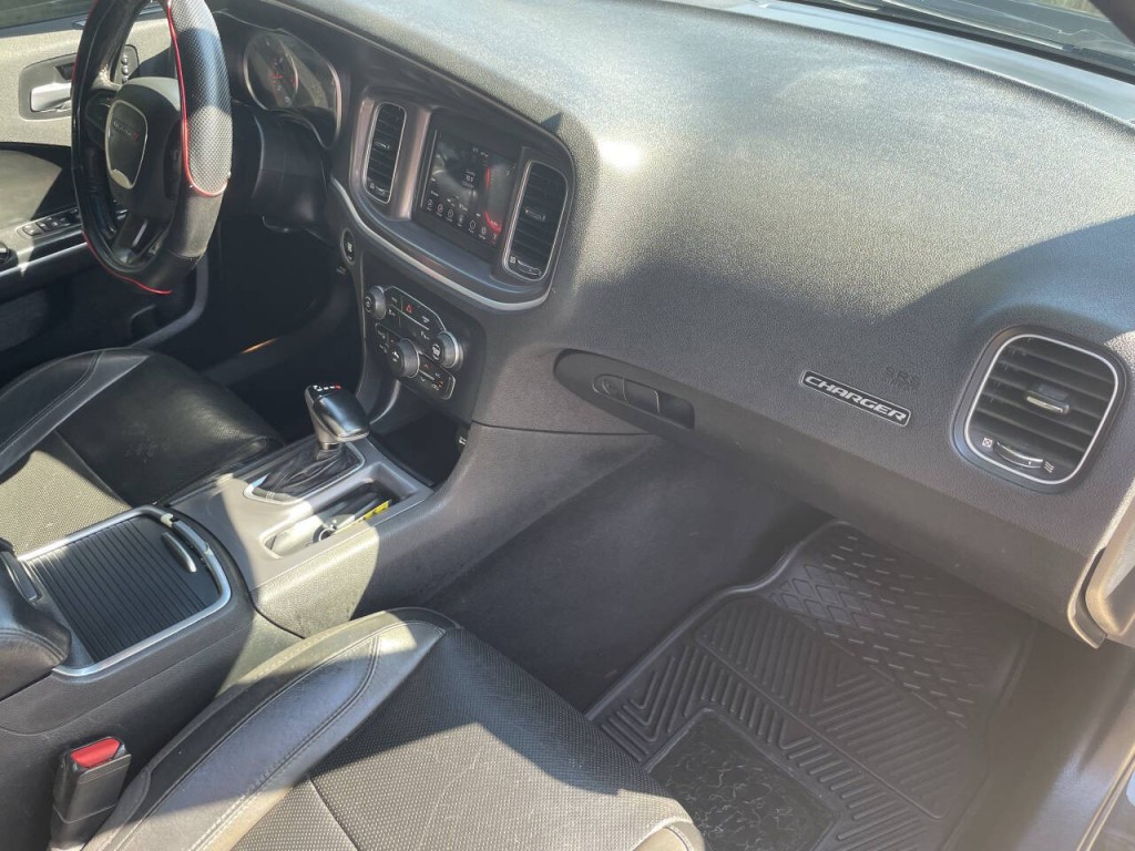2020 Dodge Charger Image 18