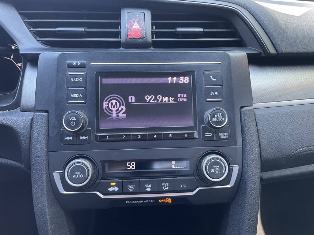 2018 Honda Civic Image 9