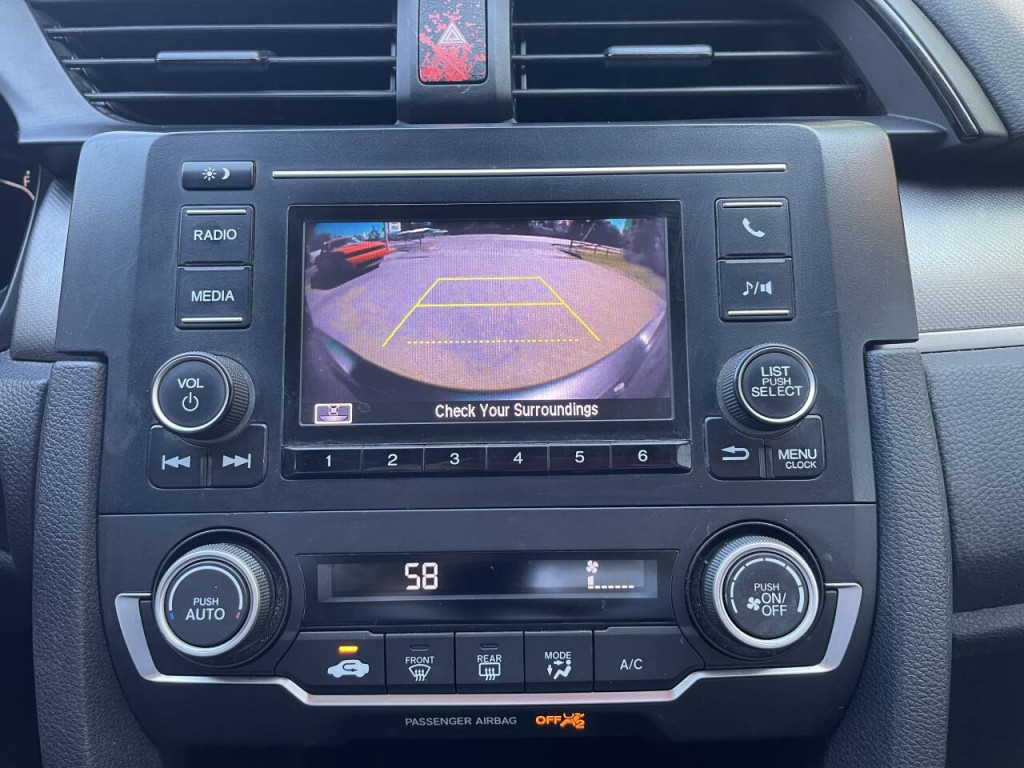 2018 Honda Civic Image 10