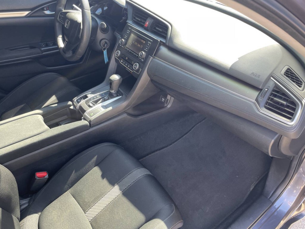 2018 Honda Civic Image 15