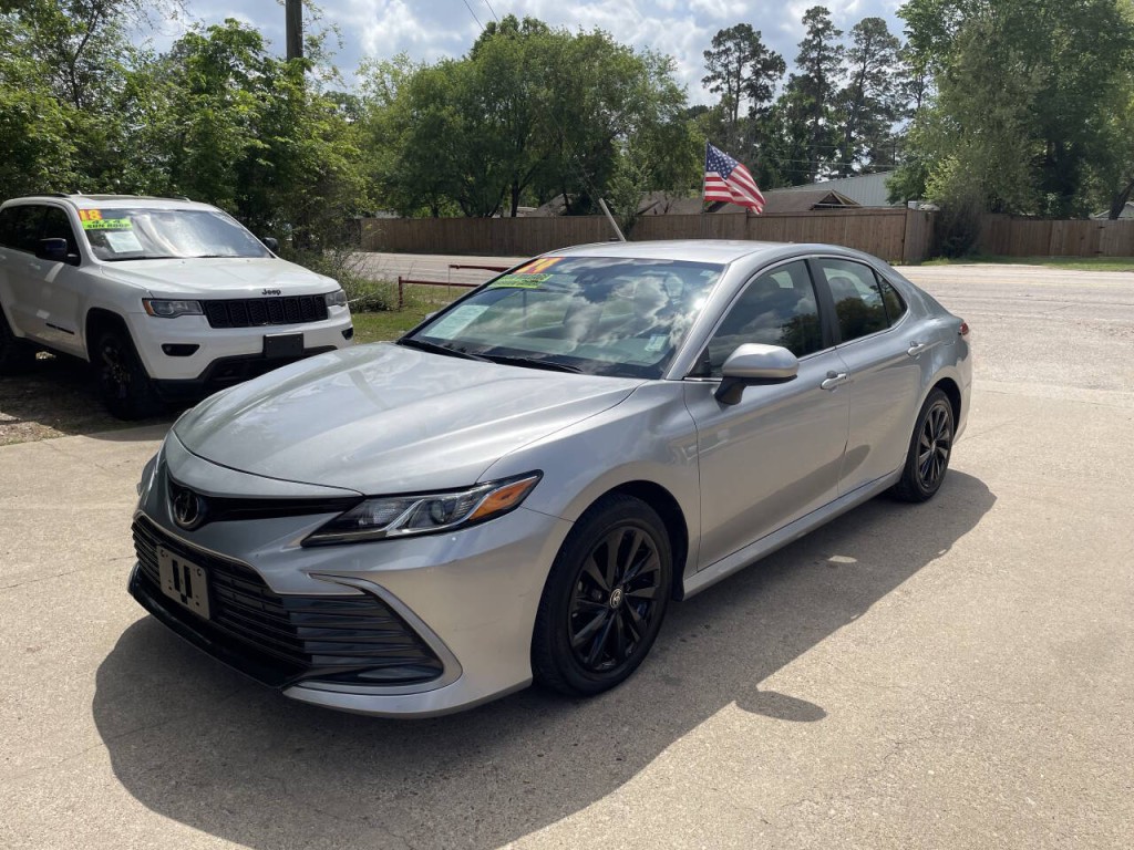 2024 Toyota Camry Image 3