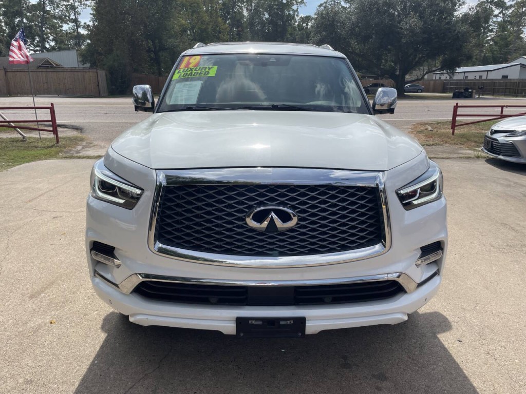 2019 INFINITI QX80 Image 2