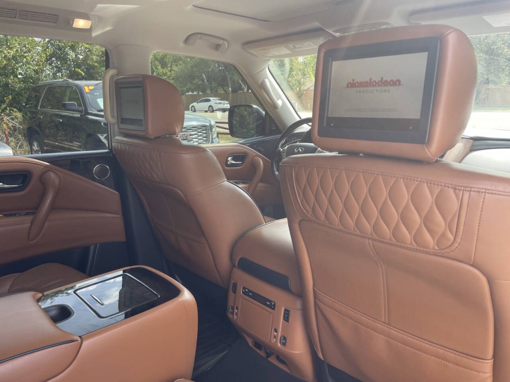 2019 INFINITI QX80 Image 22
