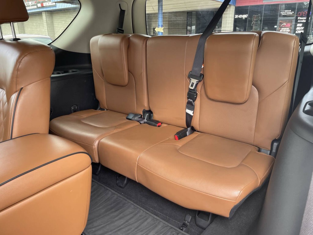 2019 INFINITI QX80 Image 29