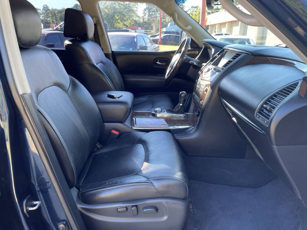 2017 INFINITI QX80 Image 20